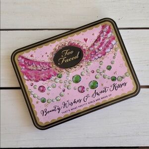 NIB Too Faced Beauty Wishes & Sweet Kisses Palette